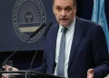 El Gobierno recortó un 60% la planta del Ministerio de Salud