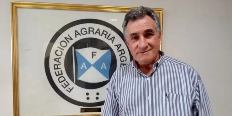 Murió Carlos Achetoni, el presidente de la Federación Agraria Argentina, en un accidente automoviístico