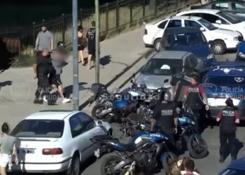 Persecución policial en Villa Lugano: un empresario fue detenido acusado de violencia de género