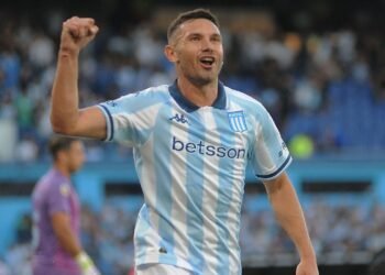 Racing aplastó a Belgrano