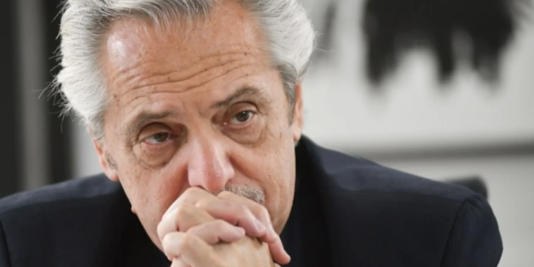 Causa de violencia de género contra Alberto Fernández: doble revés judicial