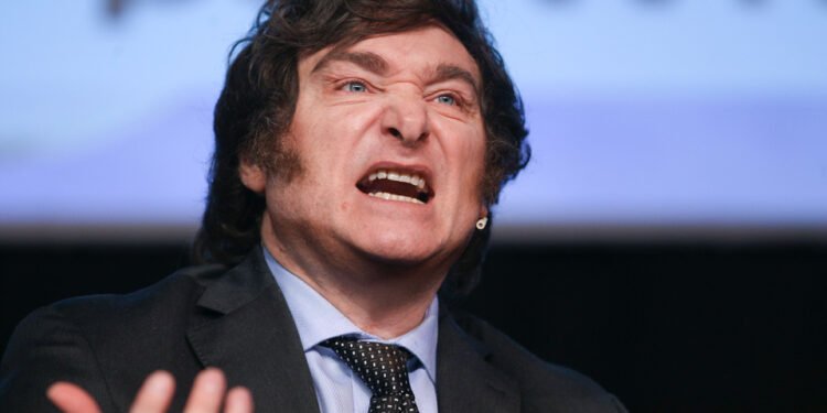 La oposición apuntó contra el oficialismo por la libertad de prensa