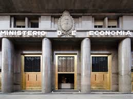 El Gobierno anunció que va a intervenir en el mercado cambiario