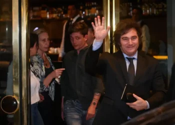 Javier Milei despliega su agenda en EE. UU. y se reúne con inversores y ejecutivos globales.