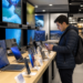 ¿Es rentable adquirir tecnología en Chile? Un tiktoker expone los precios de dispositivos electrónicos