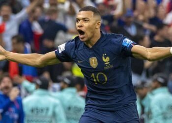 Mbappé se refiere a su rivalidad con Messi en el Mundial: “No me fijo en lo que hace”