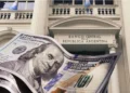 El dólar registra un aumento de $25 en junio, mientras el Gobierno intensifica sus intervenciones