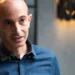 Yuval Noah Harari enfatiza el audaz enfoque de Milei, pero critica la personería jurídica para la inteligencia artificial