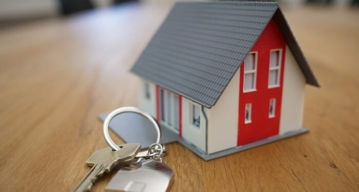 Uno de cada tres inquilinos enfrenta una emergencia habitacional como consecuencia de la desregulación del mercado