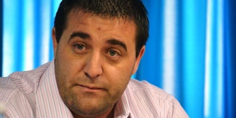 Toviggino solicita a la Justicia la eliminación de un denunciante de corrupción en la AFA de la red social X