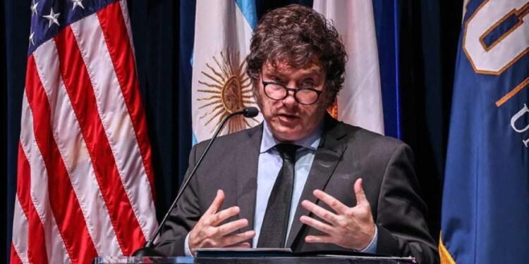 Javier Milei rectifica y restituye parte de los fondos a la CGT