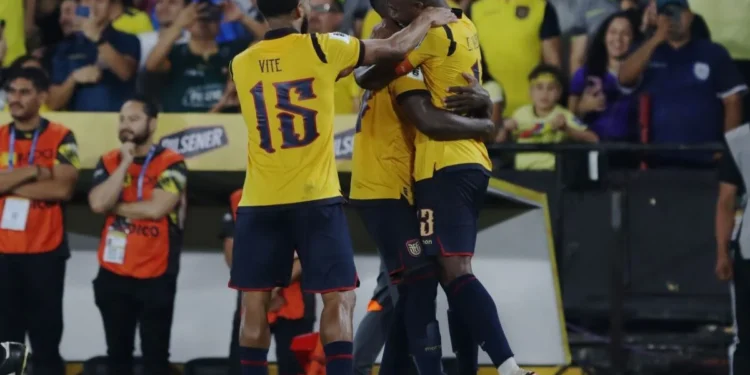 Enner Valencia se suma a Boca: el club agiliza los trámites para su debut ante Recoleta