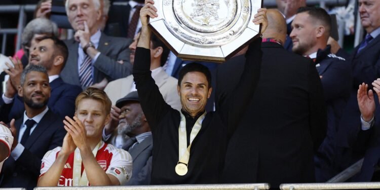 El Arsenal de Mikel Arteta se impone al Manchester City de Enzo Maresca en la Community Shield