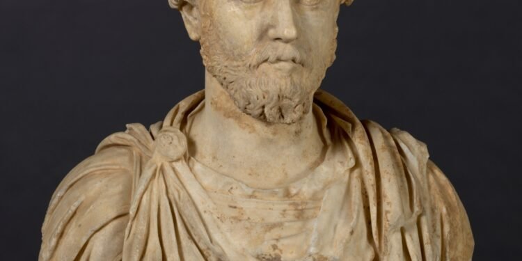 La sabiduría de Marco Aurelio: la clave para una vida feliz está en nuestra mente