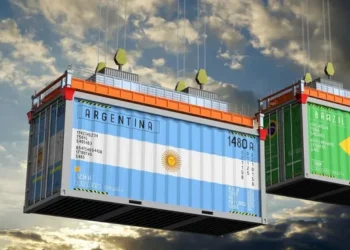 Disminuye el déficit comercial con Brasil: en agosto se redujo un 38% interanual