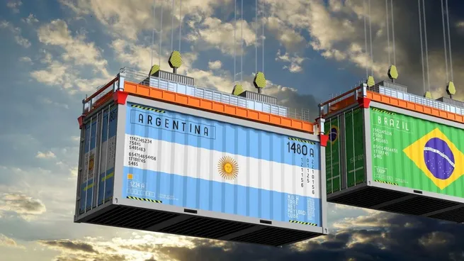 Disminuye el déficit comercial con Brasil: en agosto se redujo un 38% interanual