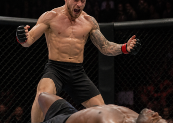 Un debut sorprendente en la UFC: noqueo en 36 segundos