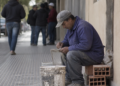 Desprotección laboral: el 45% de los trabajadores carece de aportes jubilatorios